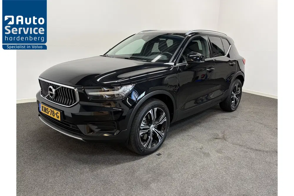 Volvo XC40 1.5 T4 Recharge Inscription Trekhaak 1800k uit 2022