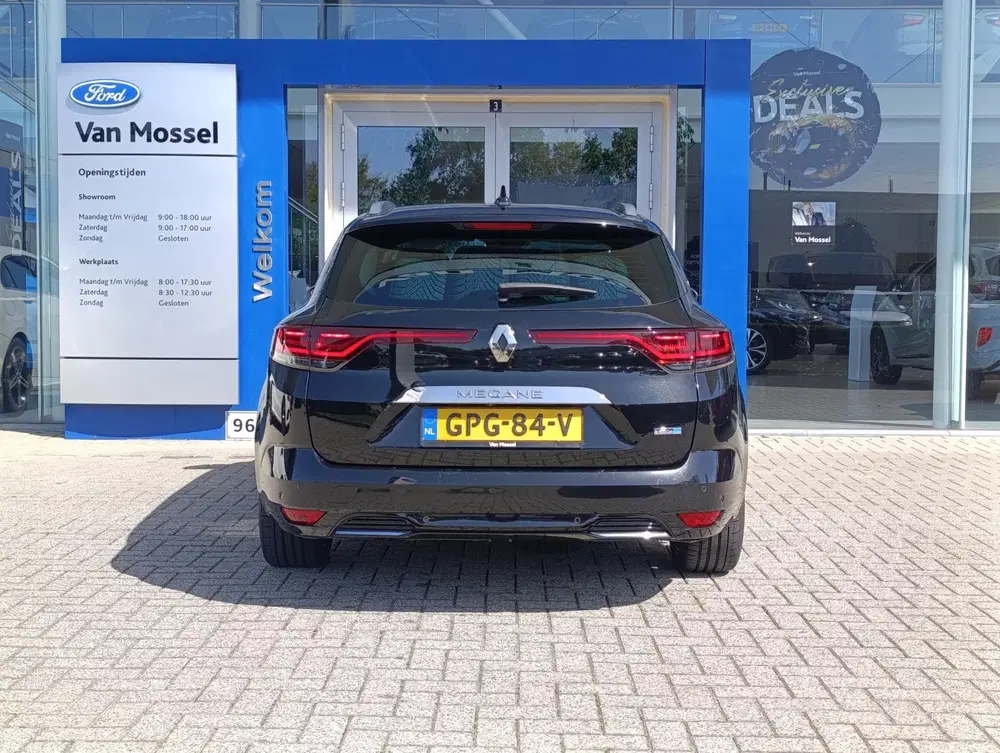 Renault Megane Mégane Estate 1.6 E-Tech Plug-In Hybrid 16 uit 2021, foto 3