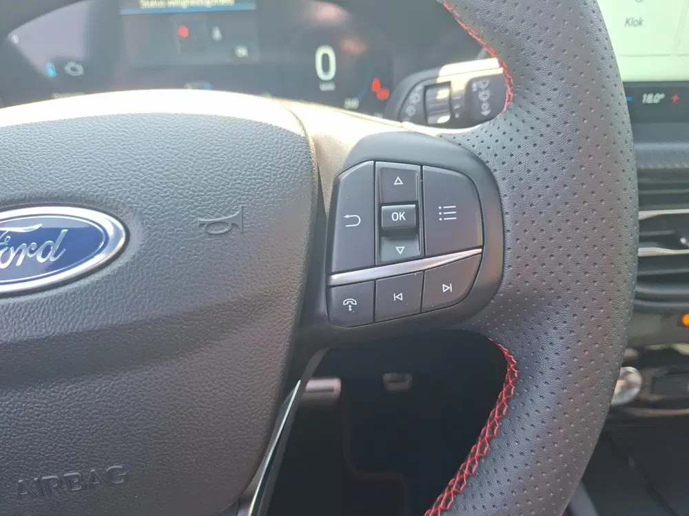 Ford Kuga 2.5 PHEV ST-Line X uit 2026, foto 15