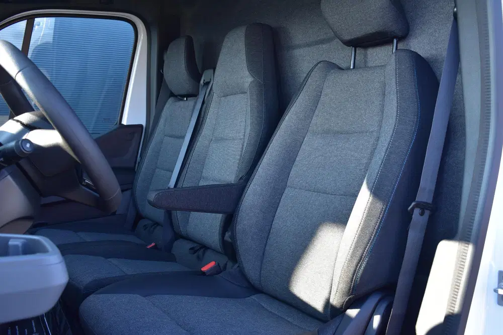 Nissan Interstar L2H2 Limited 87 kWh 140PK uit 2025, foto 13