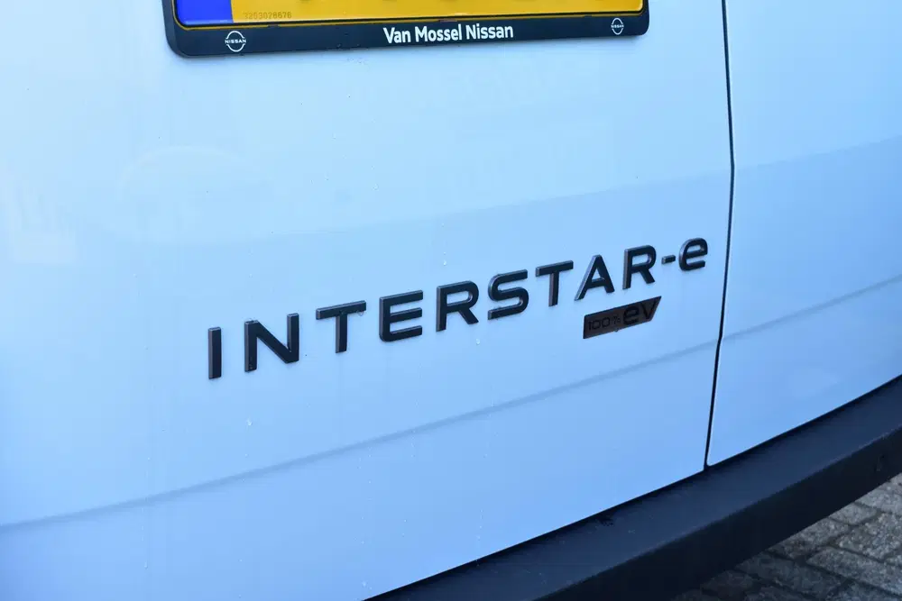 Nissan Interstar L2H2 Limited 87 kWh 140PK uit 2025, foto 4