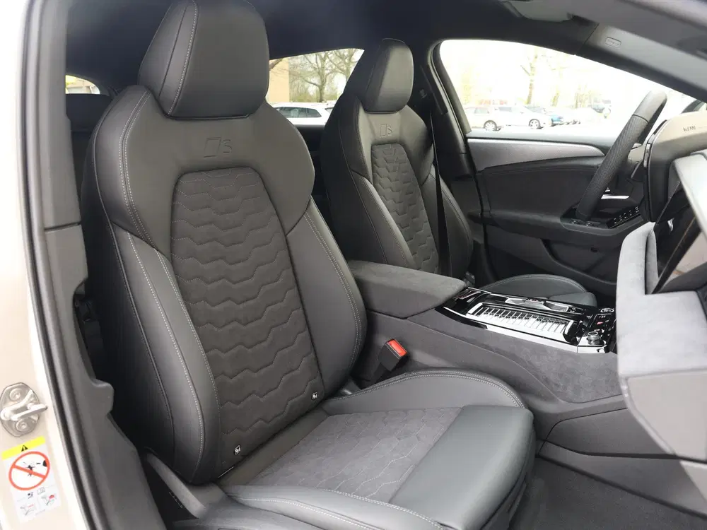Audi A6 S edition e-tron 83 kWh 286 PK Avant uit 2026, foto 8