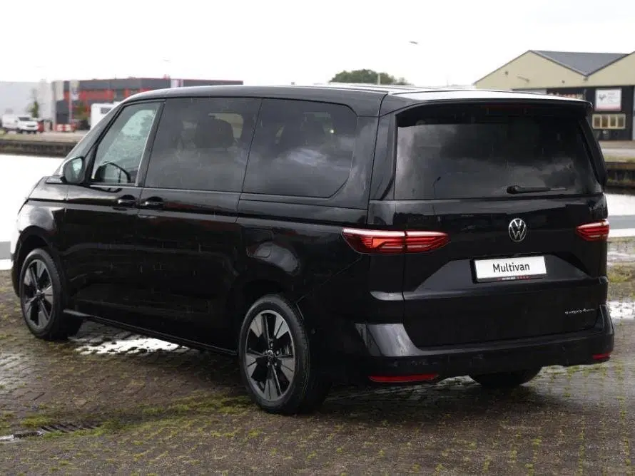 Volkswagen Multivan Bulli Edition L2 1.5 eHybrid EU6 180 kW uit 2026, foto 12