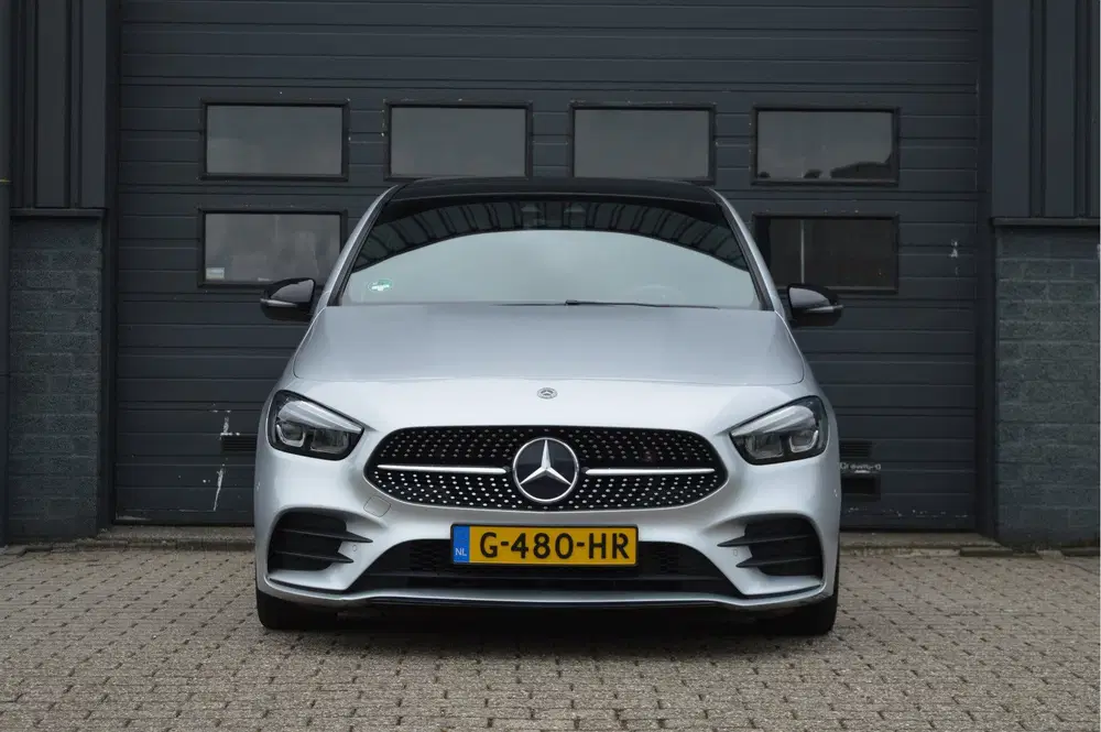 Mercedes-Benz B-Klasse 180 Business Solution AMG uit 2019, foto 5
