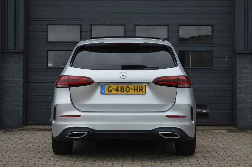 Mercedes-Benz B-Klasse 180 Business Solution AMG uit 2019, foto 6