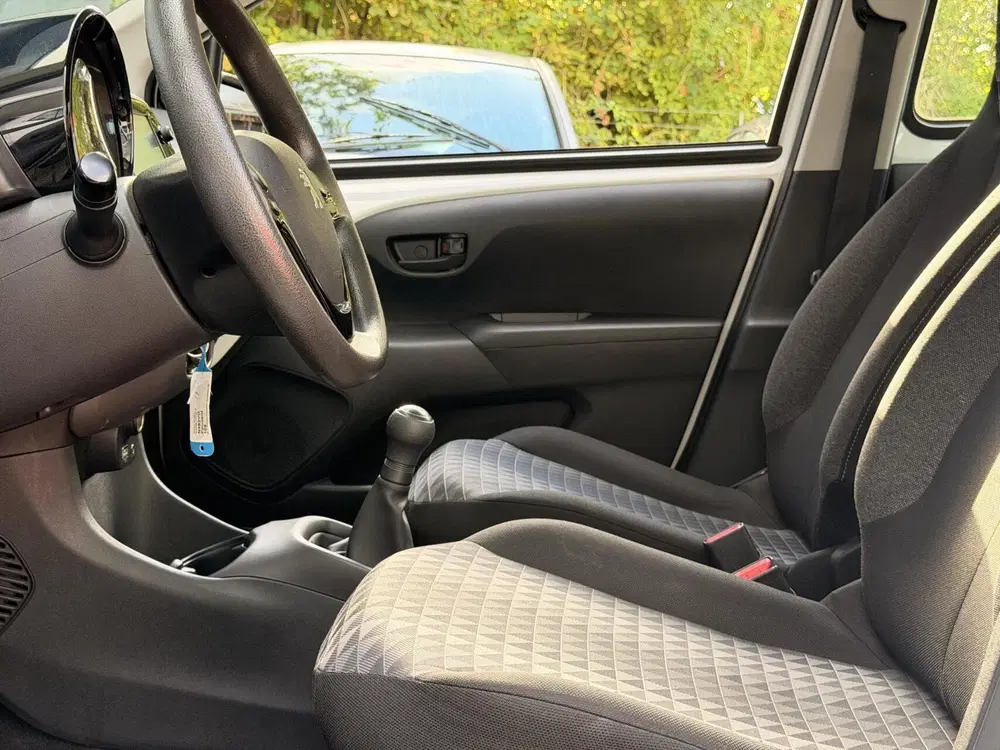 Peugeot 108 1.0 e-VTi Active uit 2022, foto 15