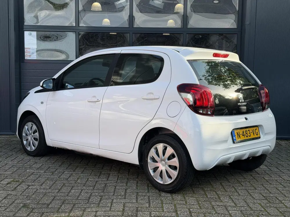 Peugeot 108 1.0 e-VTi Active uit 2022, foto 6