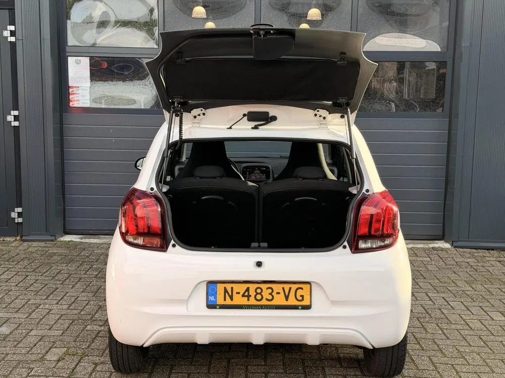 Peugeot 108 1.0 e-VTi Active uit 2022, foto 8