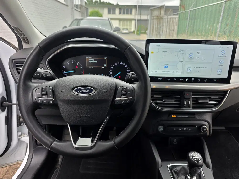 Ford Focus 1.0 Hybr uit 2022, foto 2