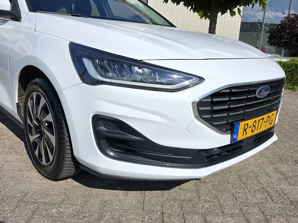 Ford Focus 1.0 Hybr uit 2022, foto 4
