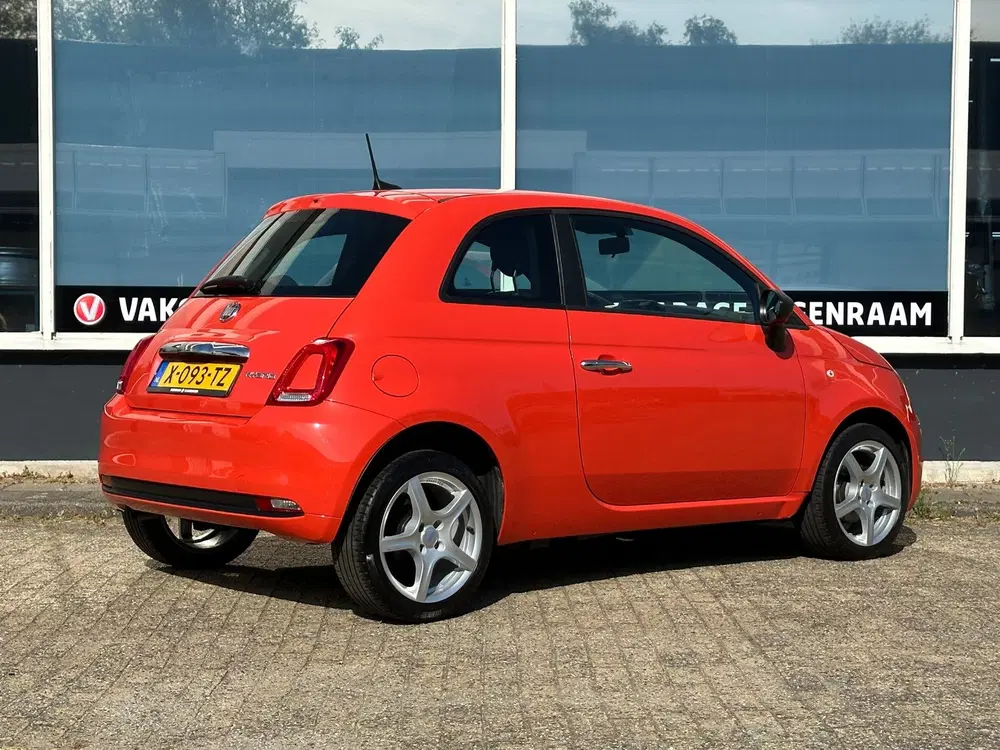 Fiat 500 1.0 Hybrid Urban uit 2024, foto 3