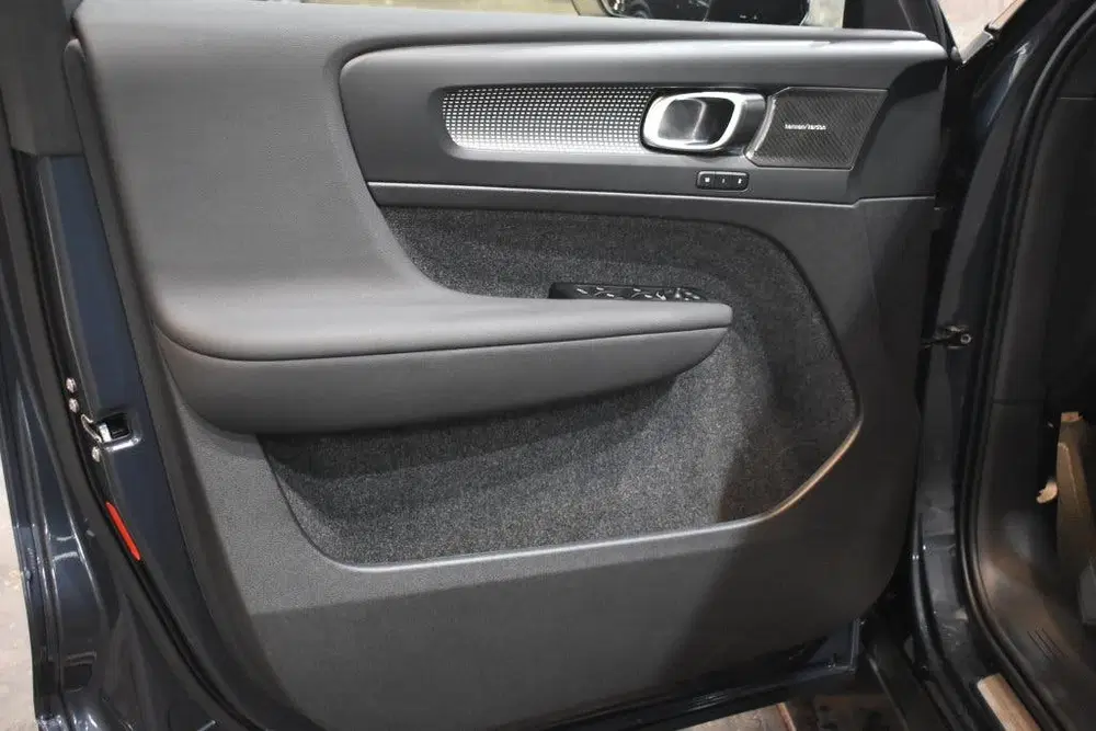 Volvo EX40 Twin 408pk uit 2026, foto 8