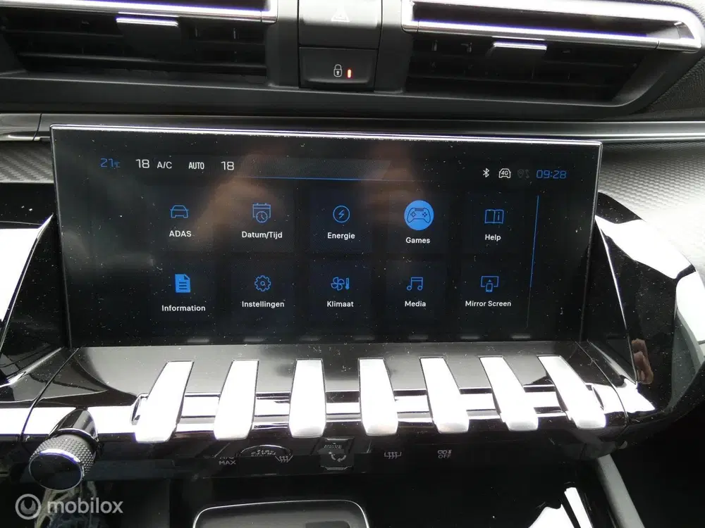 Peugeot 308 1.6 Plug-in Hybrid 195 Allure uit 2026, foto 8