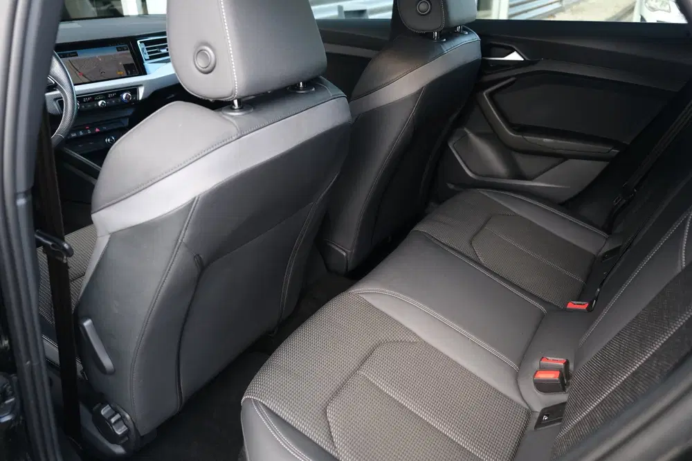 Audi A1 30 TFSI Citycarver S-tronic S-Line Navi L uit 2022, foto 10