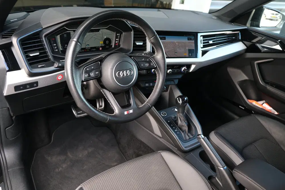 Audi A1 30 TFSI Citycarver S-tronic S-Line Navi L uit 2022, foto 3