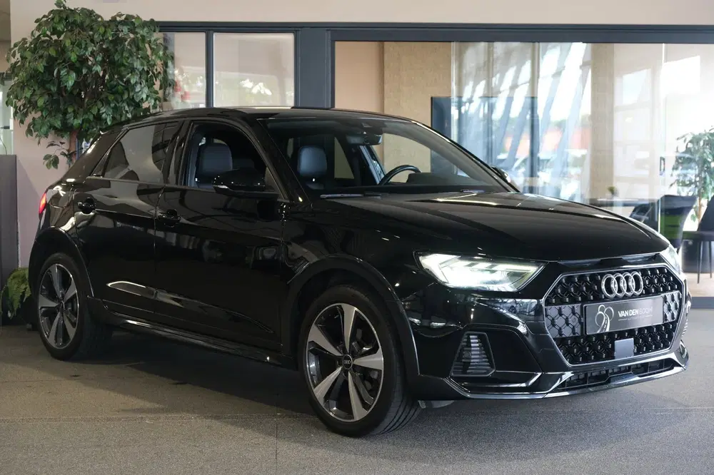 Audi A1 30 TFSI Citycarver S-tronic S-Line Navi L uit 2022, foto 6