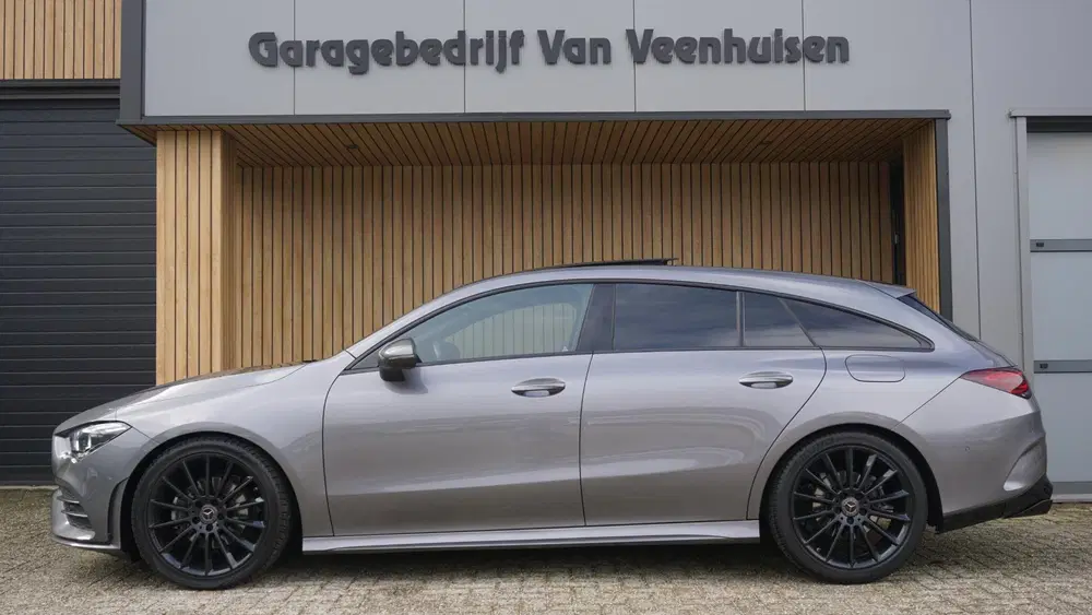 Mercedes-Benz CLA 180 AMG-Line Pano.Da uit 2020, foto 2