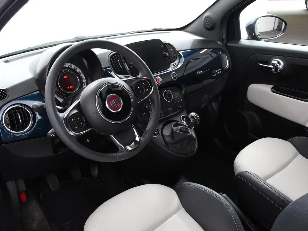 Fiat 500C 1.0 Hybrid Dolcevita Airco Cruise control uit 2023, foto 2