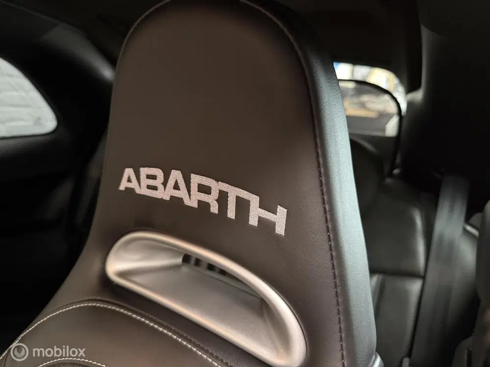 Fiat 500 500 C Abarth 595 70th Anniversary uit 2020, foto 13