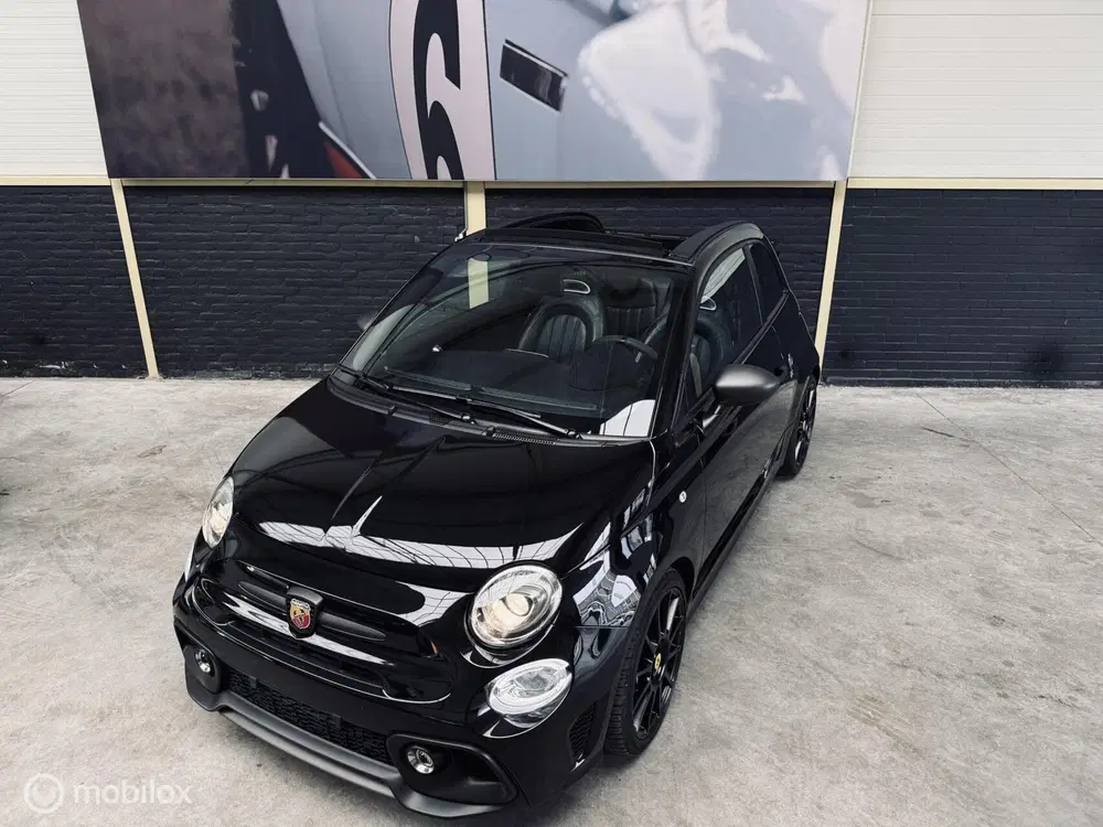 Fiat 500 500 C Abarth 595 70th Anniversary uit 2020, foto 4
