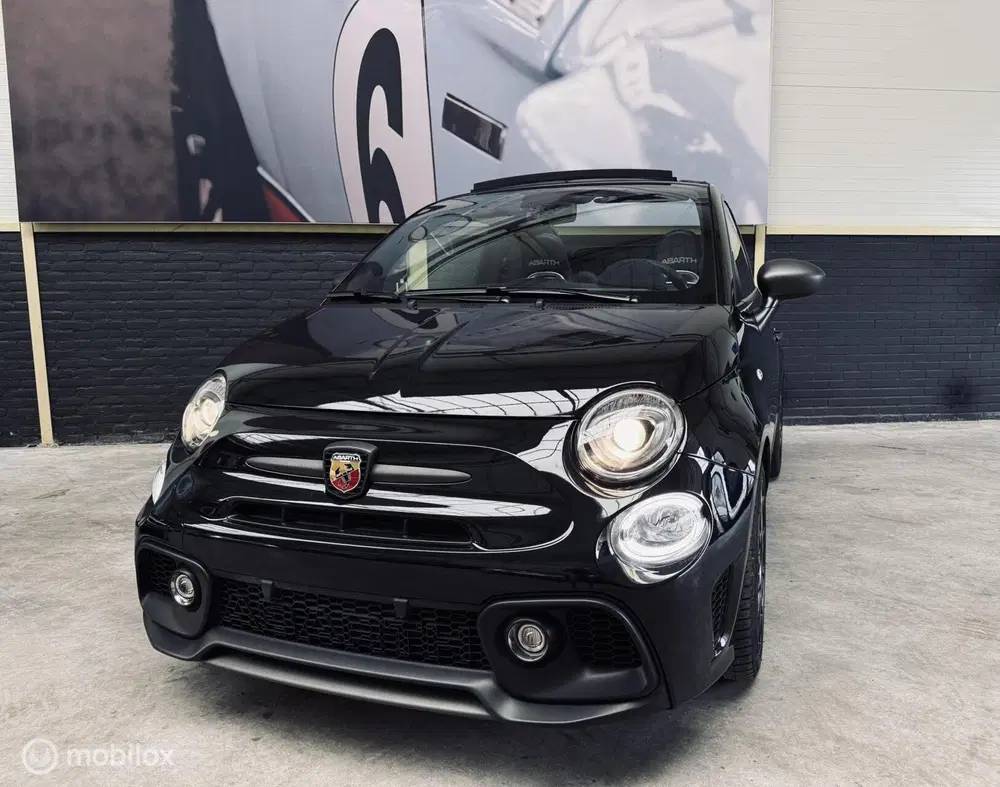 Fiat 500 500 C Abarth 595 70th Anniversary uit 2020, foto 5
