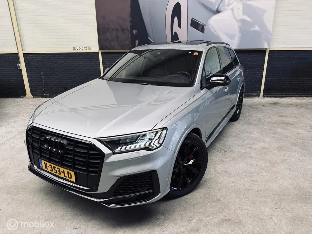 Audi Q7 60 TFSI e quattro uit 2020, foto 2