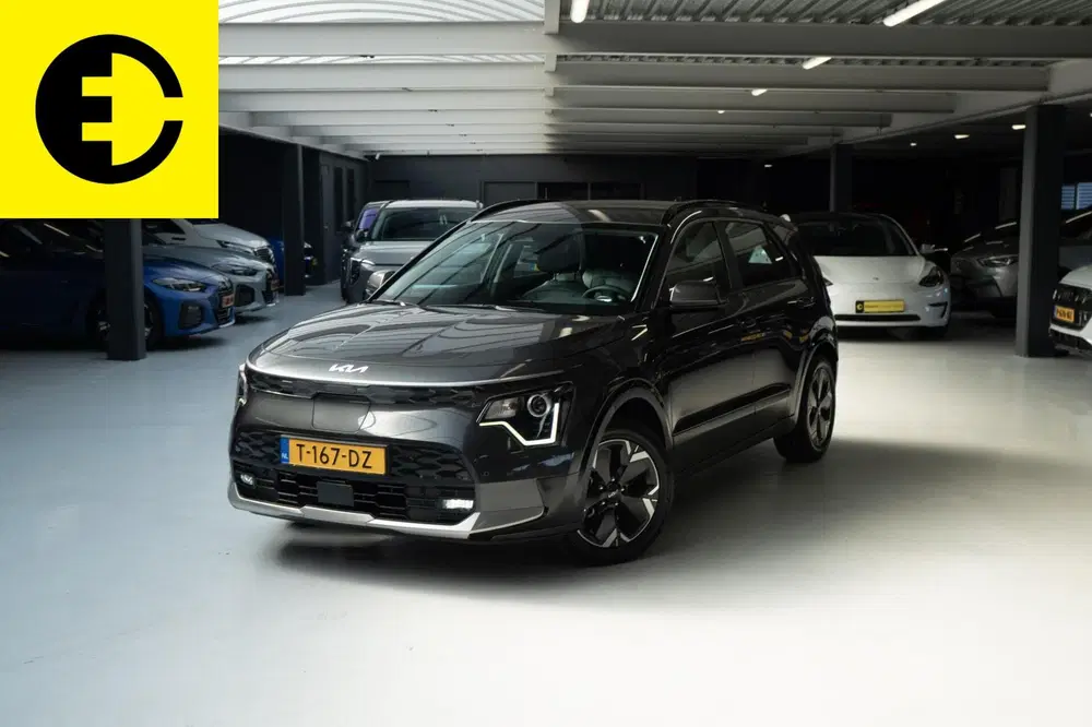 Kia Niro DynamicLine 64.8 kWh uit 2023