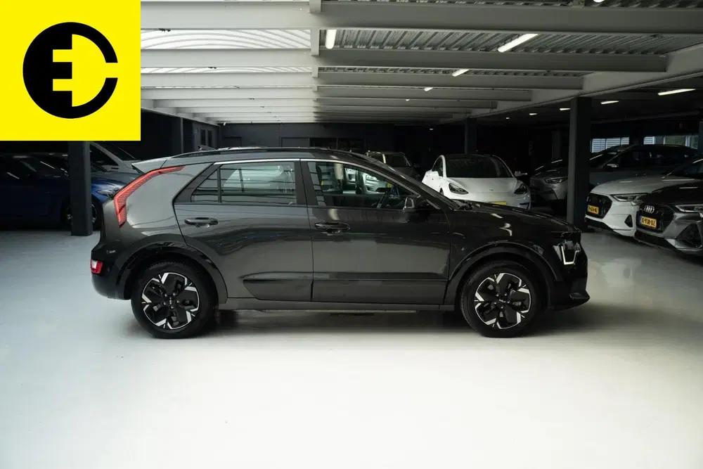 Kia Niro DynamicLine 64.8 kWh uit 2023, foto 11