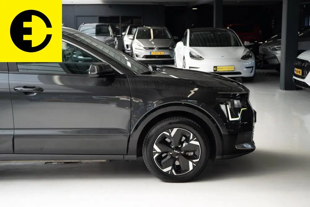 Kia Niro DynamicLine 64.8 kWh uit 2023, foto 13