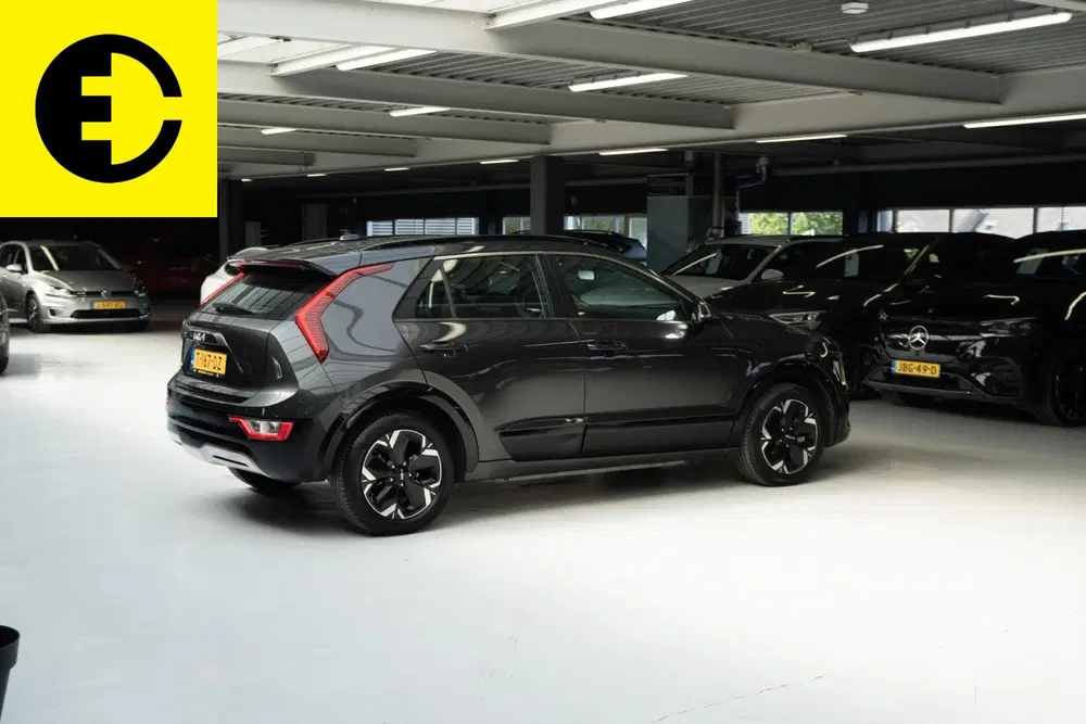 Kia Niro DynamicLine 64.8 kWh uit 2023, foto 14