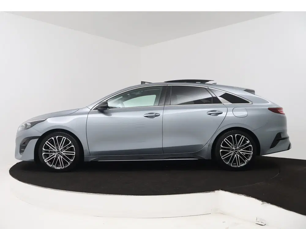 Kia ProCeed 1.5 T-GDi GT-PlusLine uit 2025, foto 3