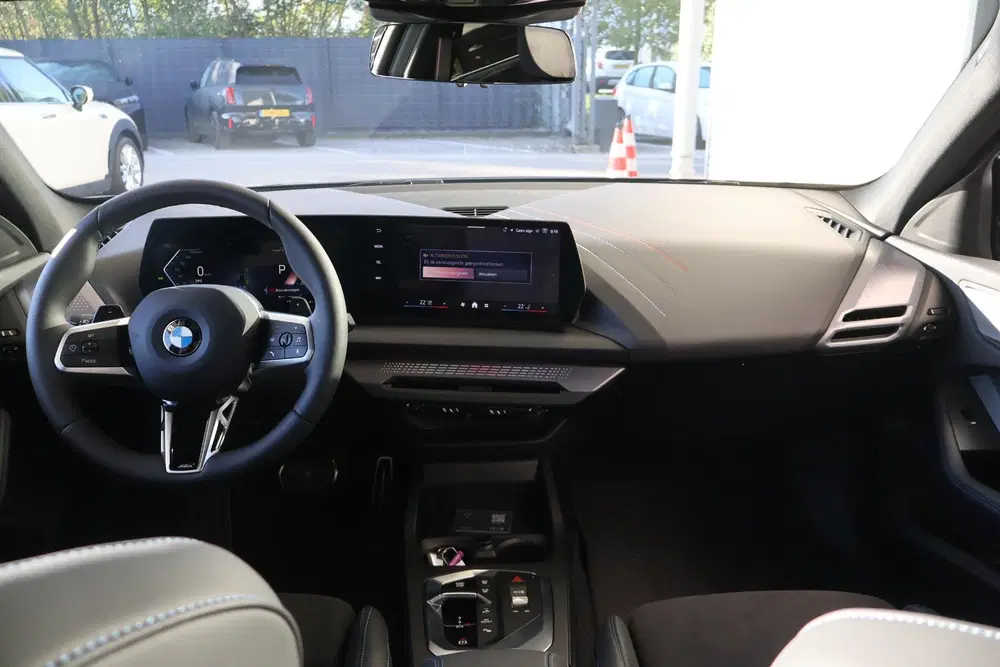 BMW 1-serie 120 uit 2026, foto 9