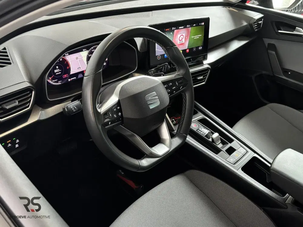 SEAT Leon DSG Style Buss Intense uit 2023, foto 5