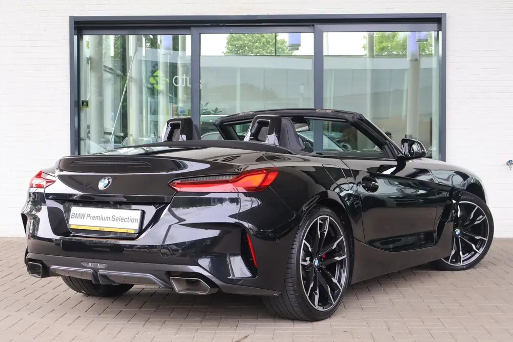 BMW Z4 M40i uit 2024, foto 2