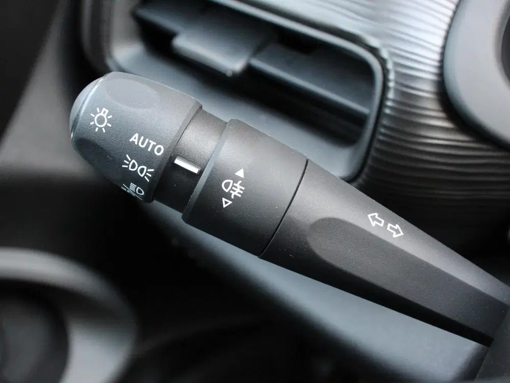 Jeep Avenger Longitude 54 kWh Automaat SOH 96% Navigati uit 2024, foto 10