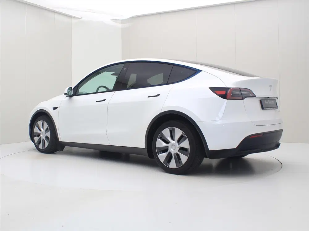Tesla Model Y Long Range AWD 75kWh 351pk 93.3% SoH [ AMD uit 2023, foto 4