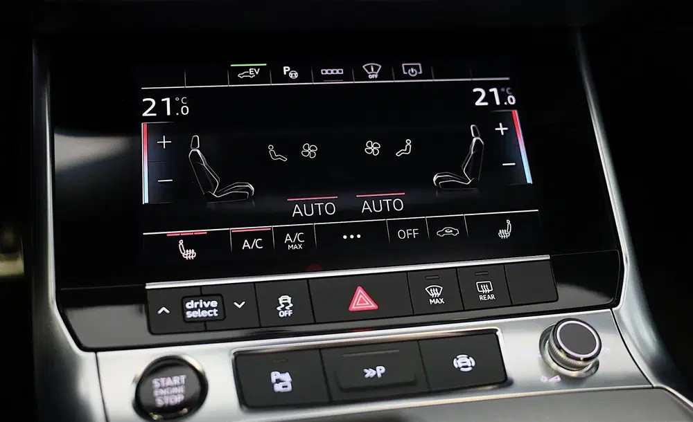 Audi A6 55 TFSI e Quattro RS6 Look uit 2023, foto 15