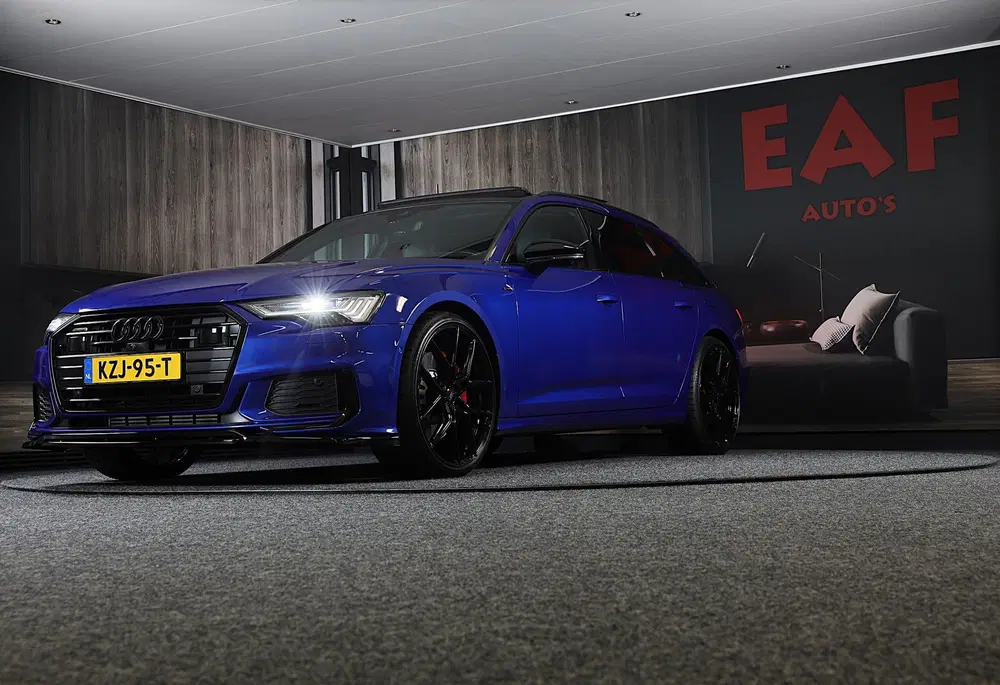 Audi A6 55 TFSI e Quattro RS6 Look uit 2023, foto 4