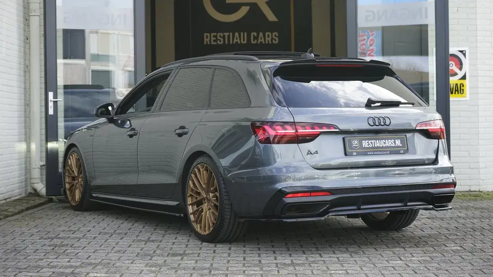 Audi A4 40 TFSI 3x S-Line Maxton BLACK OPTIK AUTOM uit 2022, foto 10
