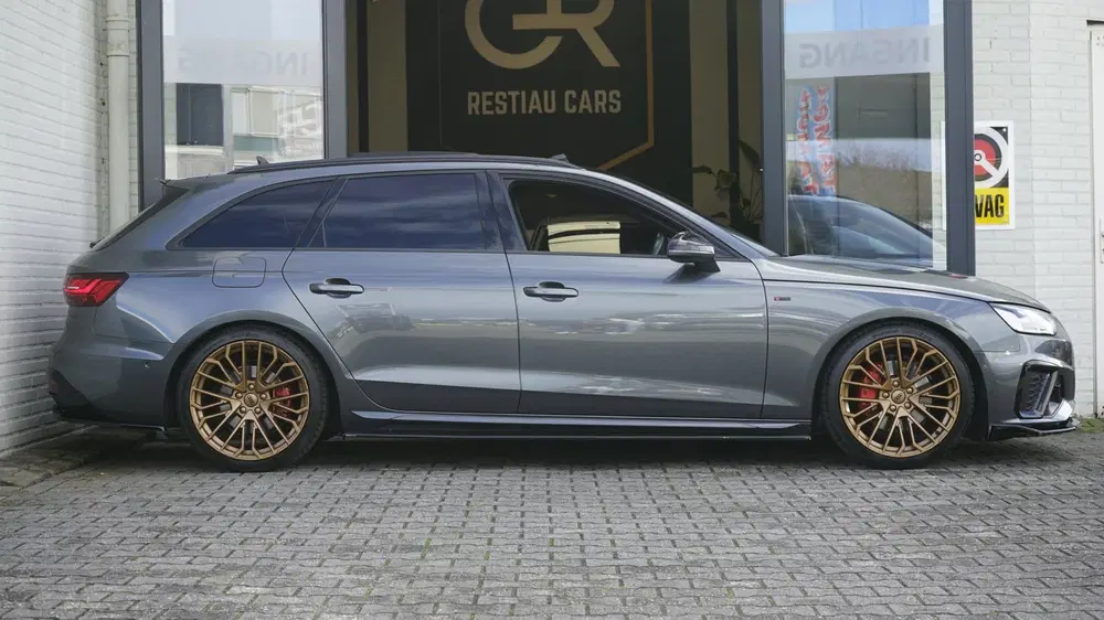 Audi A4 40 TFSI 3x S-Line Maxton BLACK OPTIK AUTOM uit 2022, foto 7