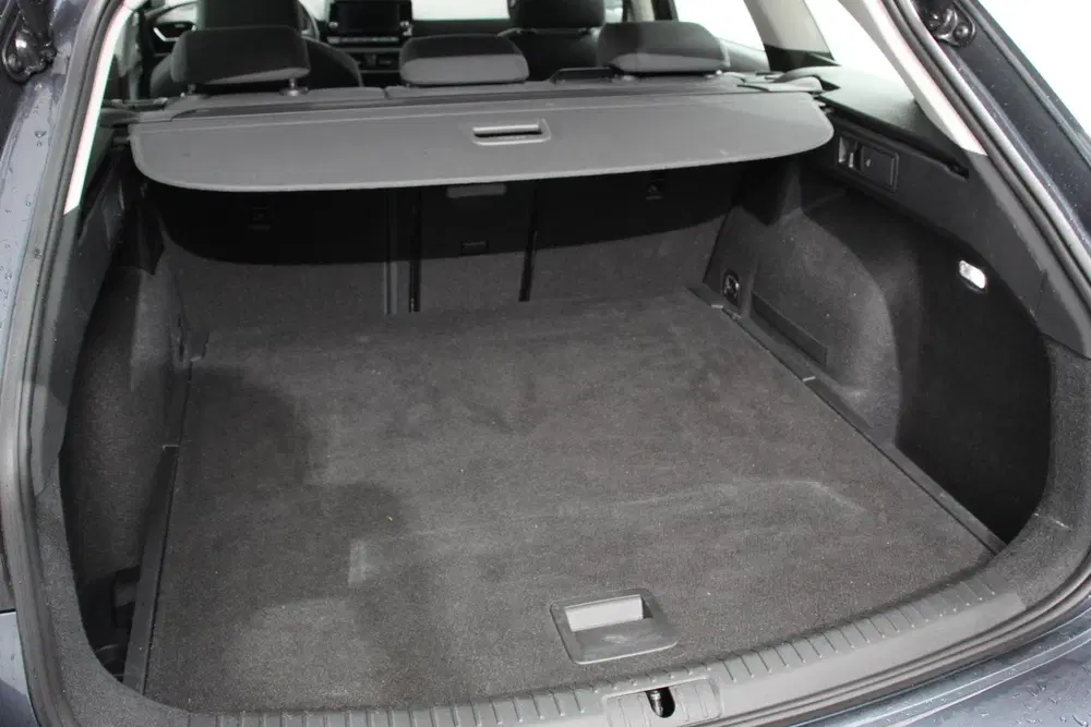 SEAT Leon 1.5 eTSI 150pk Automaat Style Navigat uit 2021, foto 11