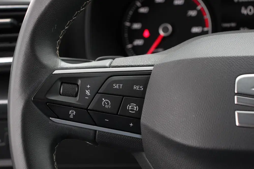 SEAT Leon 1.5 eTSI 150pk Automaat Style Navigat uit 2021, foto 14