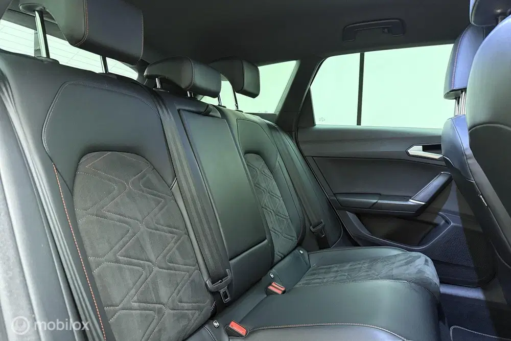 SEAT Leon 1.4 TSI eHybrid FR uit 2021, foto 10