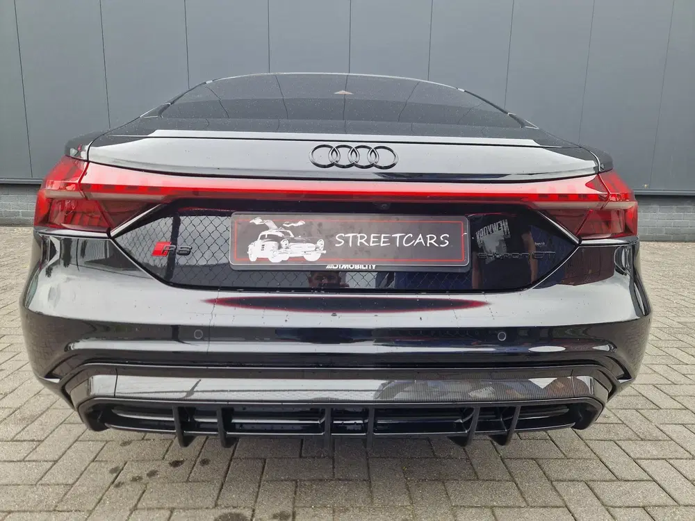 Audi e-tron GT RS 93 kWh uit 2021, foto 14