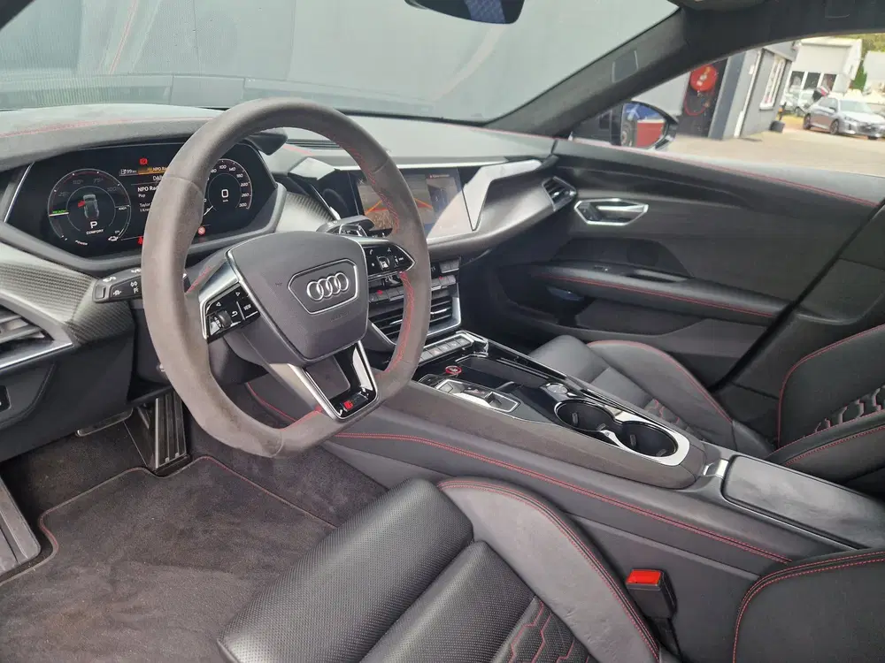 Audi e-tron GT RS 93 kWh uit 2021, foto 5
