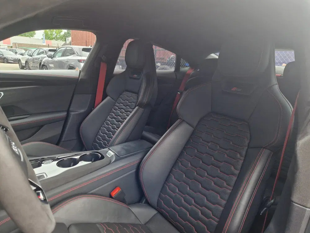 Audi e-tron GT RS 93 kWh uit 2021, foto 6