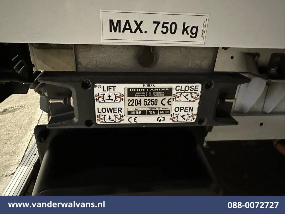 Peugeot Boxer 2.2 BlueHDi 141pk Bakwagen 435cm Lang Laad uit 2022, foto 11