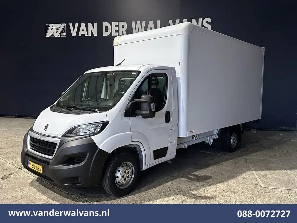 Peugeot Boxer 2.2 BlueHDi 141pk Bakwagen 435cm Lang Laad uit 2022, foto 7