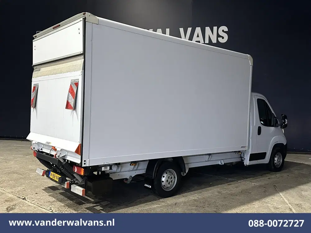 Peugeot Boxer 2.2 BlueHDi 141pk Bakwagen 435cm Lang Laad uit 2022, foto 9