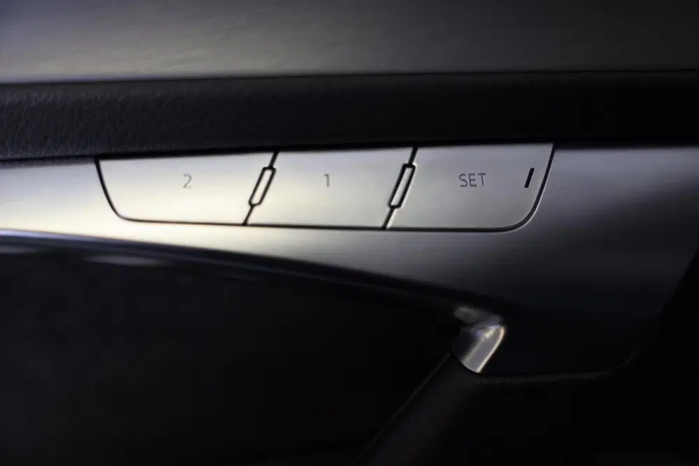 Audi A6 55 TFSI E Quattro Competition uit 2021, foto 10